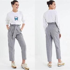 Urban Outfitters‎ Women's Size 4 Blue Striped HighWaisted Paperbag Ankle Trouser